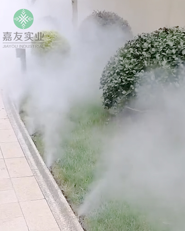 杭州极悦为海宁绿金置业安装别墅庭院雾森系统案例 杭州极悦为海宁绿金置业安装别墅庭院雾森系统案例
